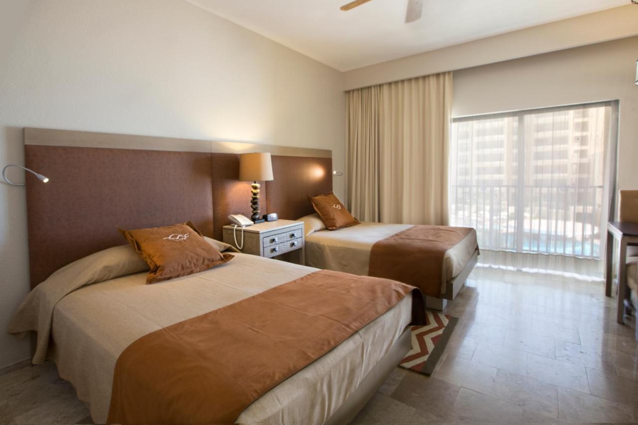The Royal Sands Resort & Spa Канкун Екстер'єр фото